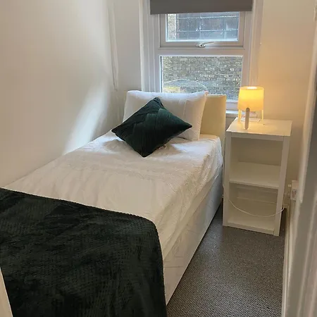 Russell Square Private Rooms London Exterior photo