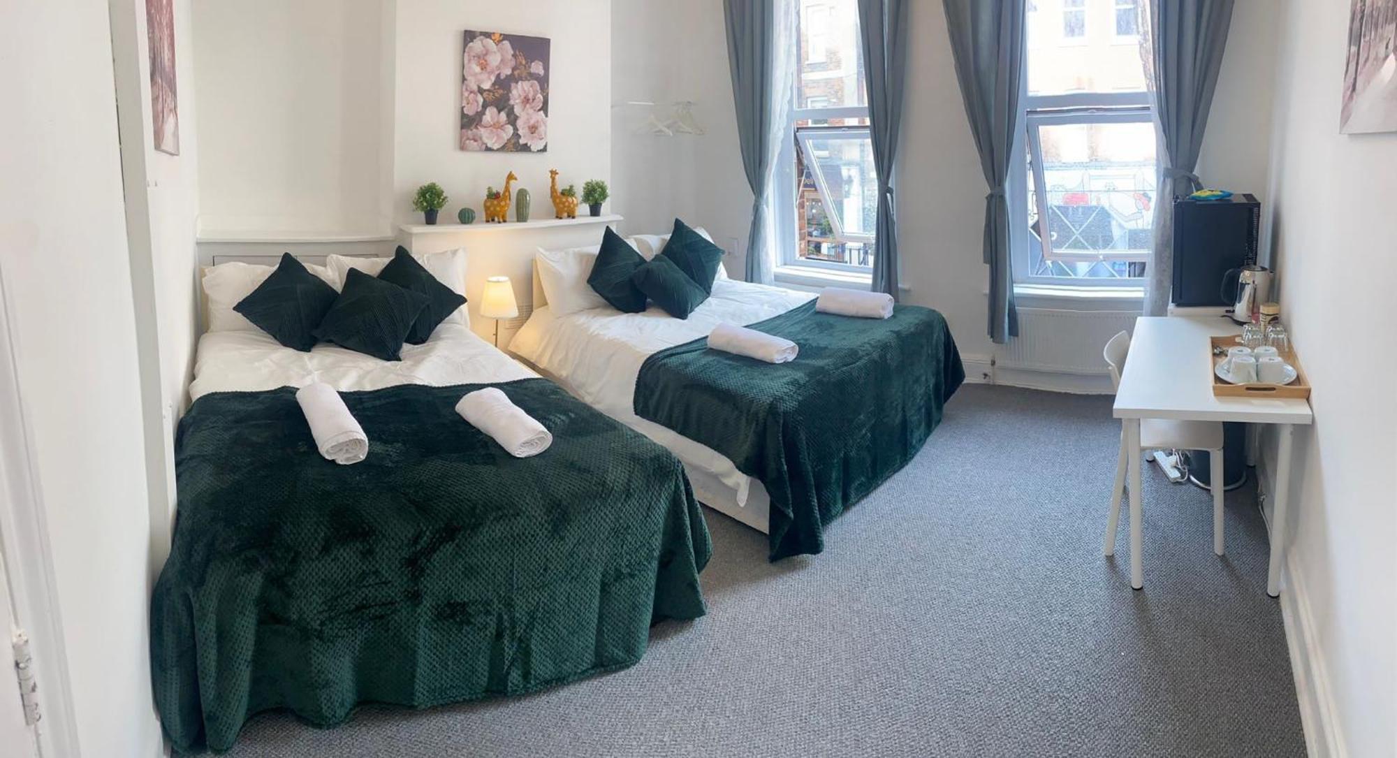 Homestay Russell Square Private